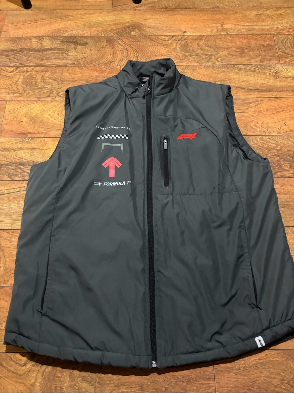 Formula 1 F1 Officially Licensed Gray Zip-Up Vest Sleeveless Jacket XL